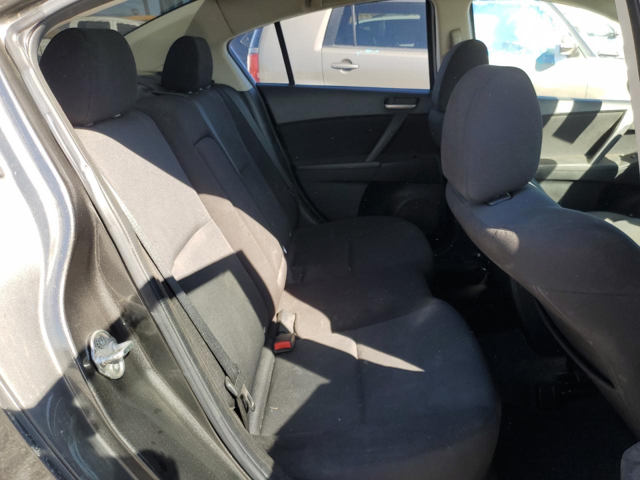 2011 Mazda 3 VIN JM1BL1VF2B1474726 Copart auction photo, rear end damage thumbnail 10