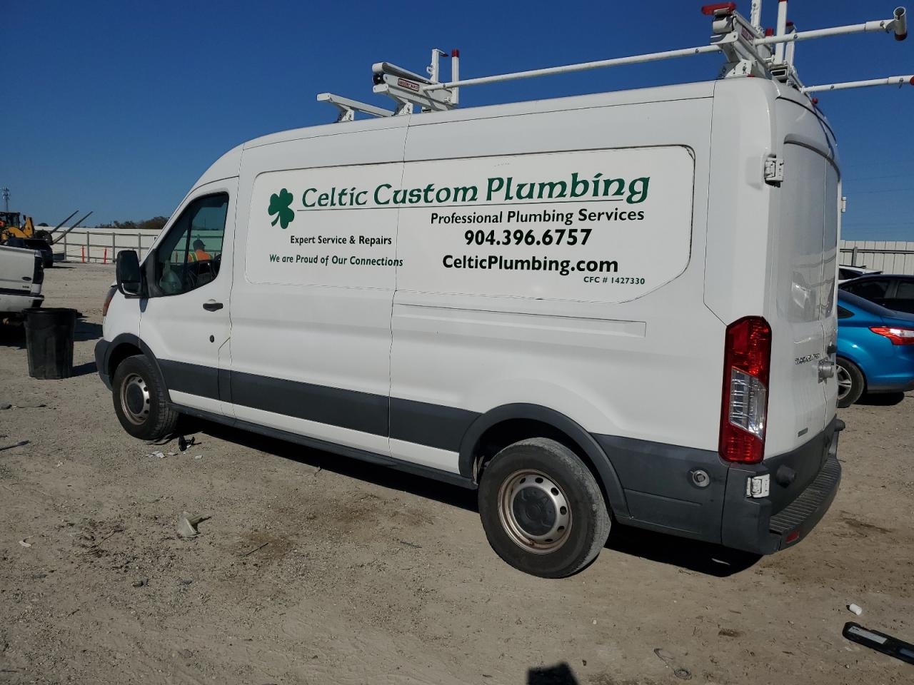 2017 Ford Transit VIN 1FTYR2CG4HKA80433 Copart auction photo, front end damage thumbnail 2