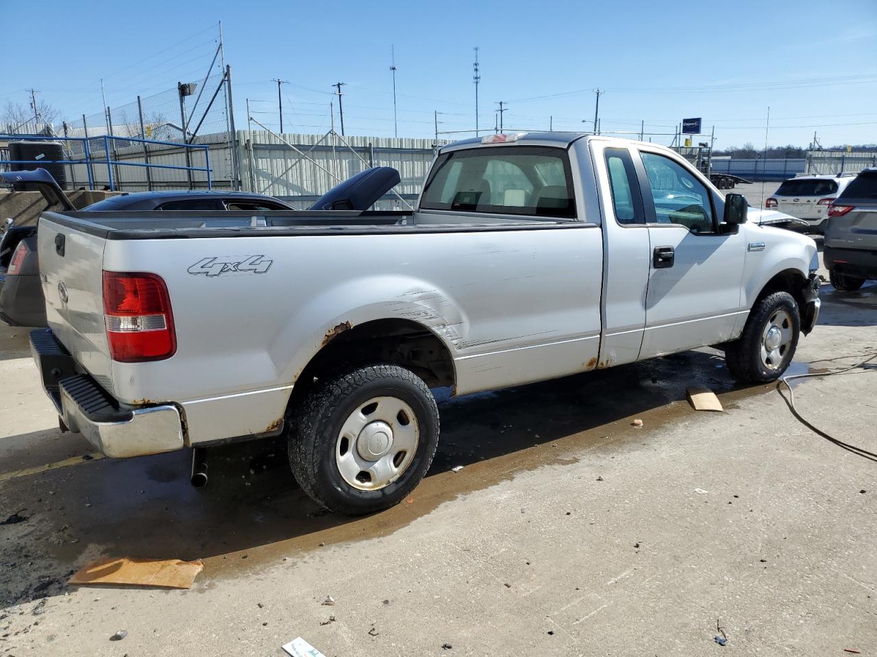 2005 Ford F-150 VIN 1FTRF14WX5NC09959 Copart auction photo, front end damage thumbnail 3