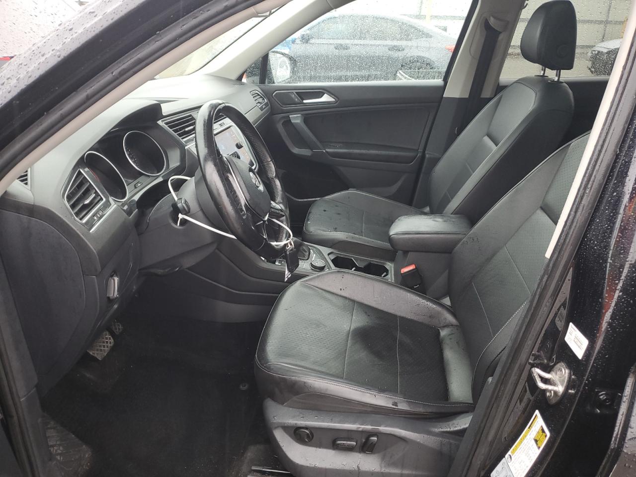 2018 Volkswagen Tiguan VIN 3VV2B7AX7JM025386 Copart auction photo, side damage thumbnail 7