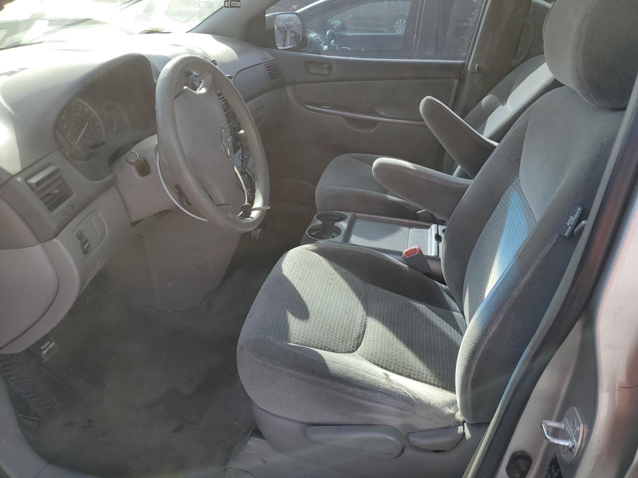 2006 Toyota Sienna VIN 5TDZA23C86S413571 Copart auction photo, front end damage thumbnail 7