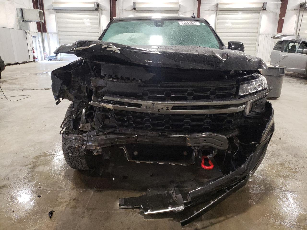 2021 Chevrolet Suburban VIN 1GNSKDKD8MR317186 Copart auction photo, front end damage thumbnail 5