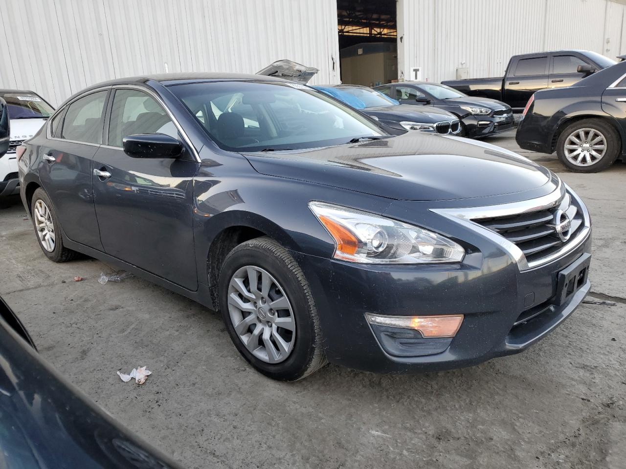 2014 Nissan Altima VIN 1N4AL3AP4EC135079 Copart auction photo, rear end / side damage thumbnail 4