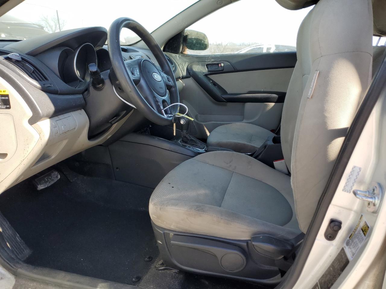 2012 KIA Forte VIN KNAFU5A26C5503726 Copart auction photo, side / front end damage thumbnail 7