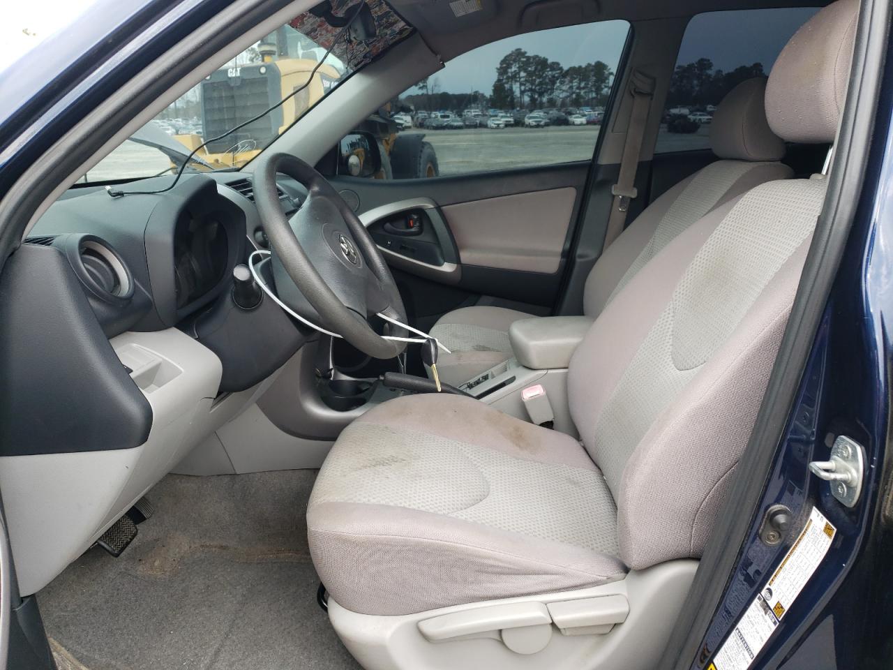 2006 Toyota RAV 4 VIN JTMBD33V965000113 Copart auction photo, mechanical / front end damage thumbnail 7