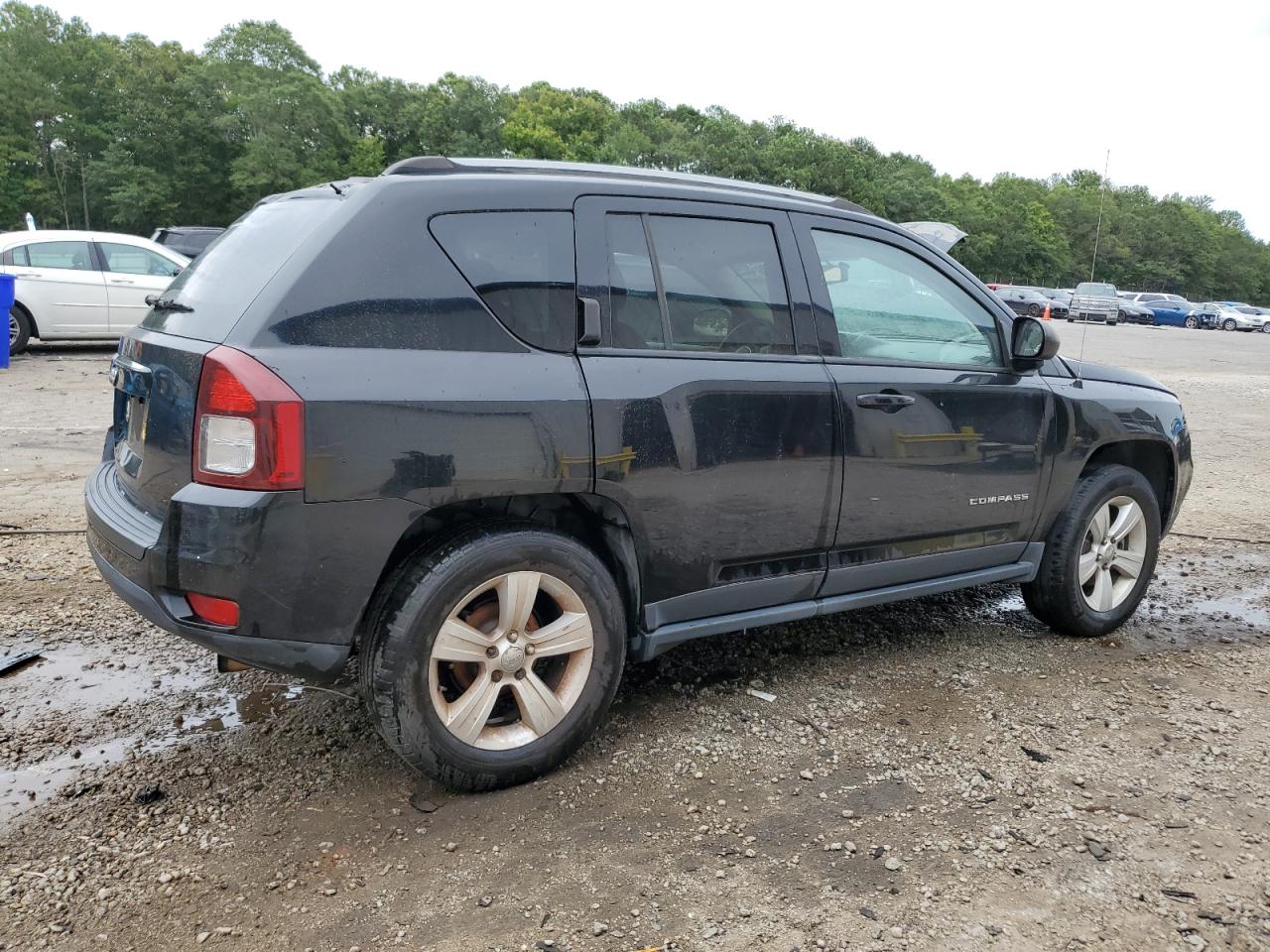 2016 Jeep Compass VIN 1C4NJDBB1GD638253 Copart auction photo, rear end / vandalism damage thumbnail 3