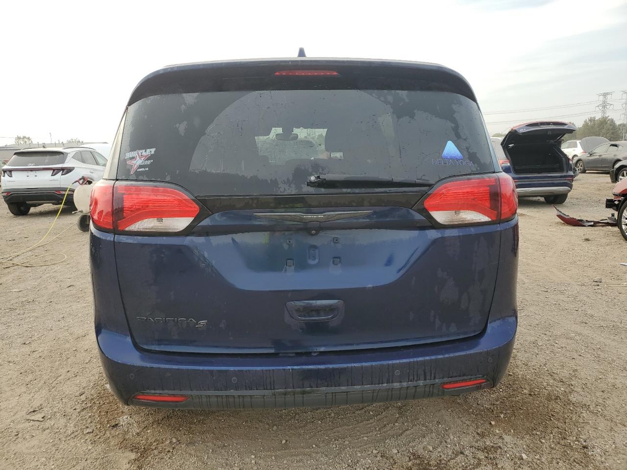 2020 Chrysler Pacifica VIN 2C4RC1FG7LR110532 Copart auction photo, front end damage thumbnail 6