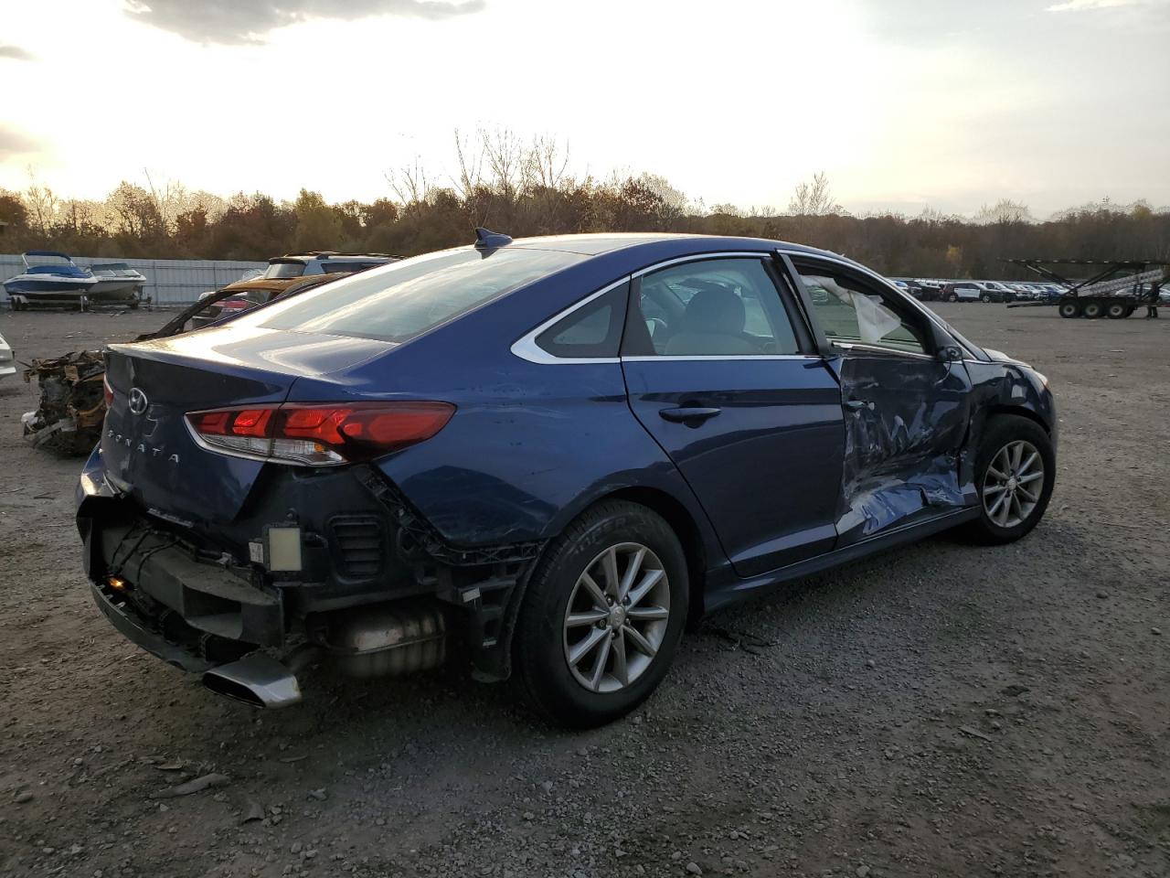 2019 Hyundai Sonata VIN 5NPE24AF1KH787444 Copart auction photo, side / rear end damage thumbnail 3