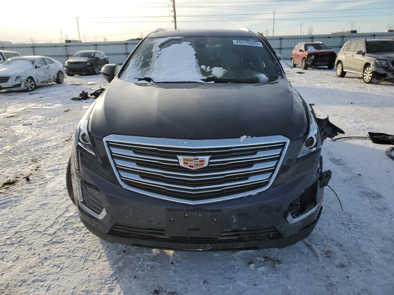 2017 Cadillac XT5 VIN 1GYKNBRS7HZ287218 Copart auction photo, front end / side damage thumbnail 5