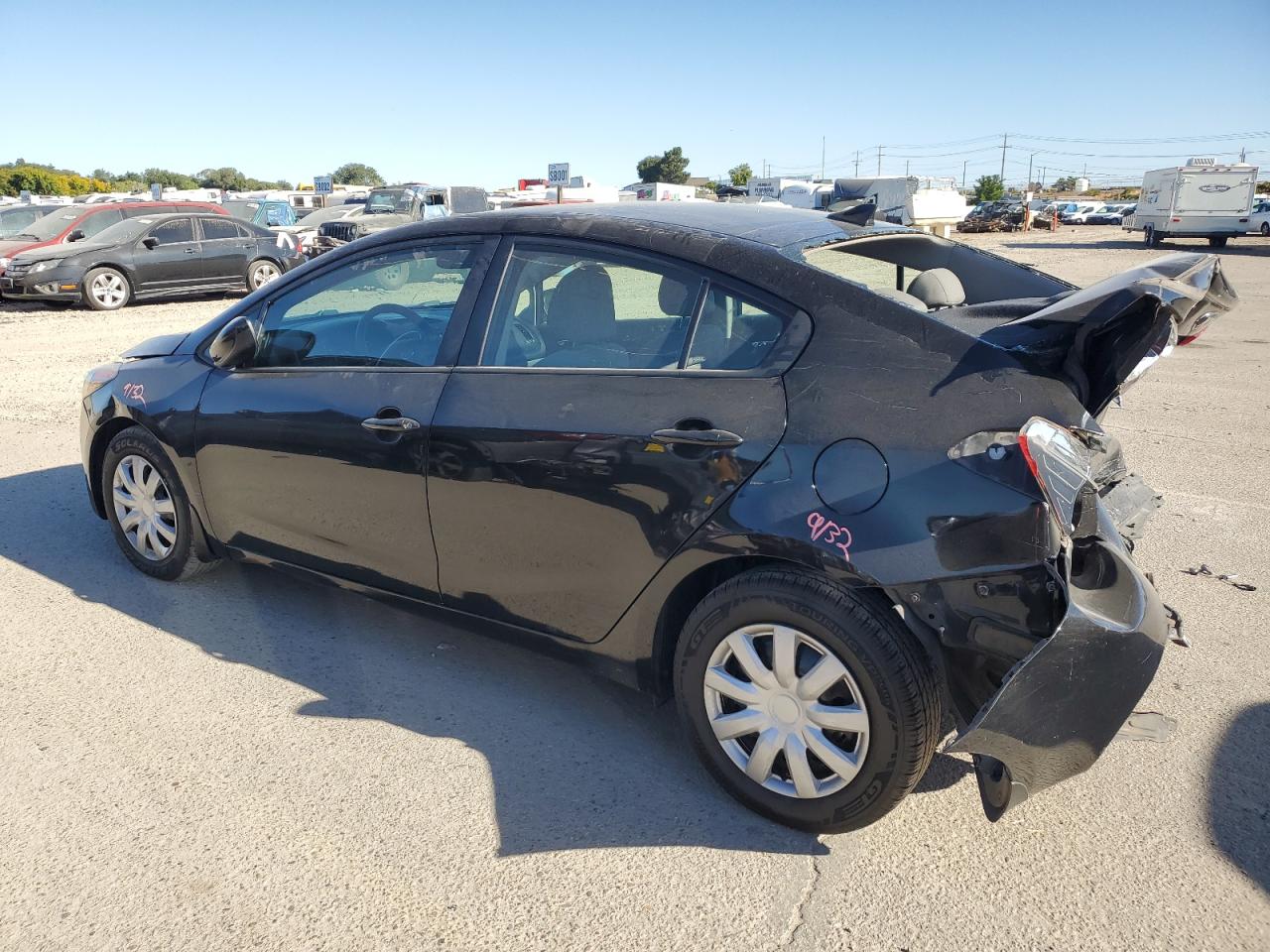2015 KIA Forte VIN KNAFK4A65F5307803 Copart auction photo, all over damage thumbnail 2