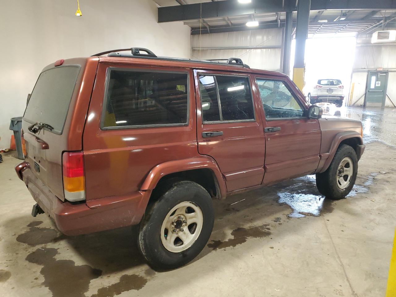 2001 Jeep Grand Cherokee VIN 1J4FF48SX1L630205 Copart auction photo, rear end / mechanical damage thumbnail 3