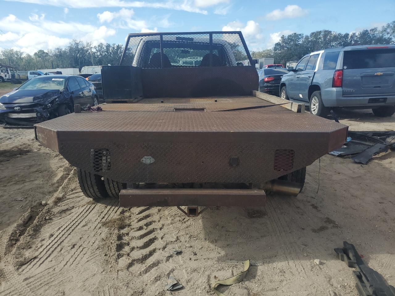 1999 Ford F450 VIN 1FDXF47F3XED13079 Copart auction photo, front end damage thumbnail 6