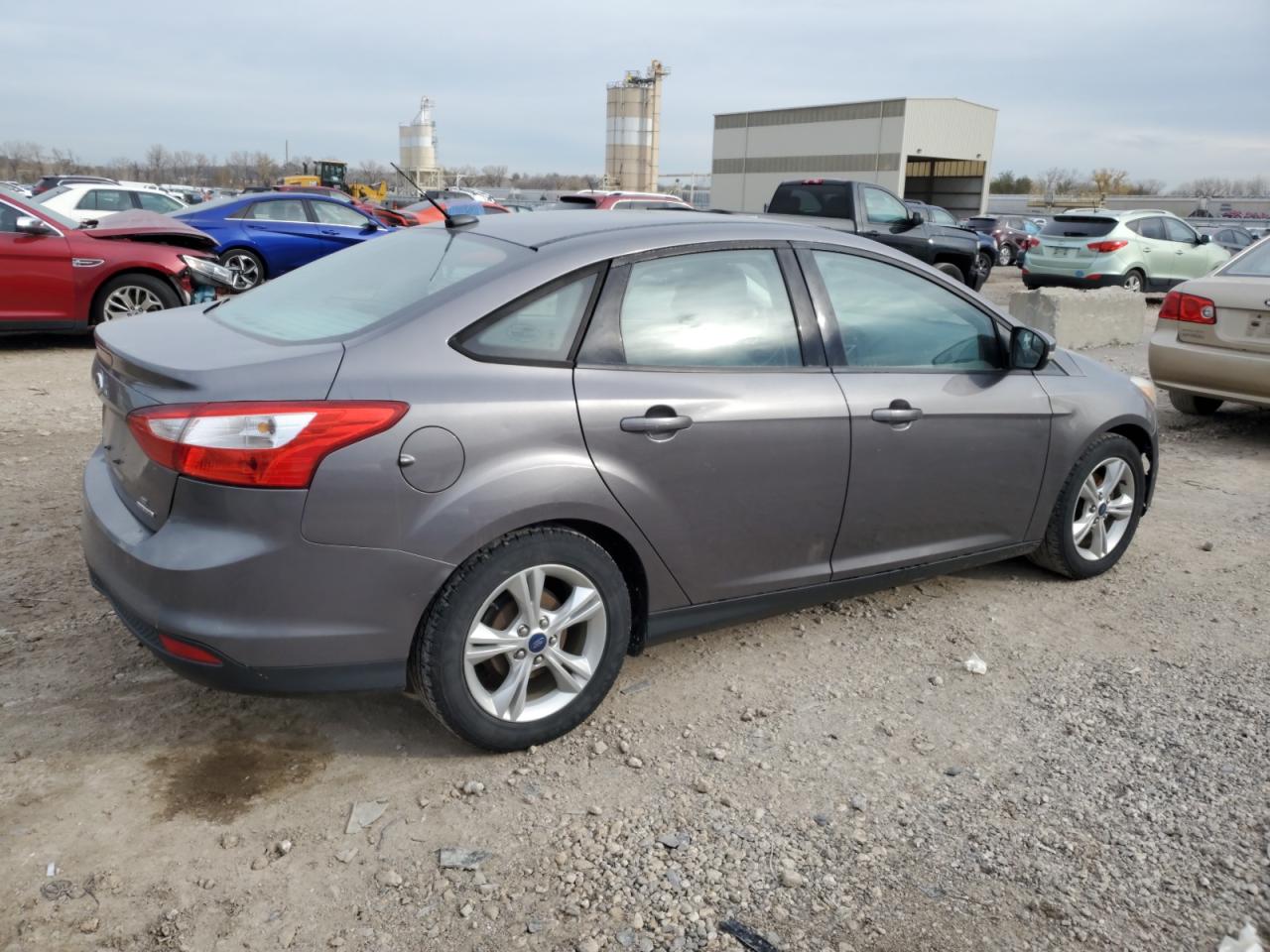 2014 Ford Focus VIN 1FADP3F27EL390677 Copart auction photo, front end damage thumbnail 3
