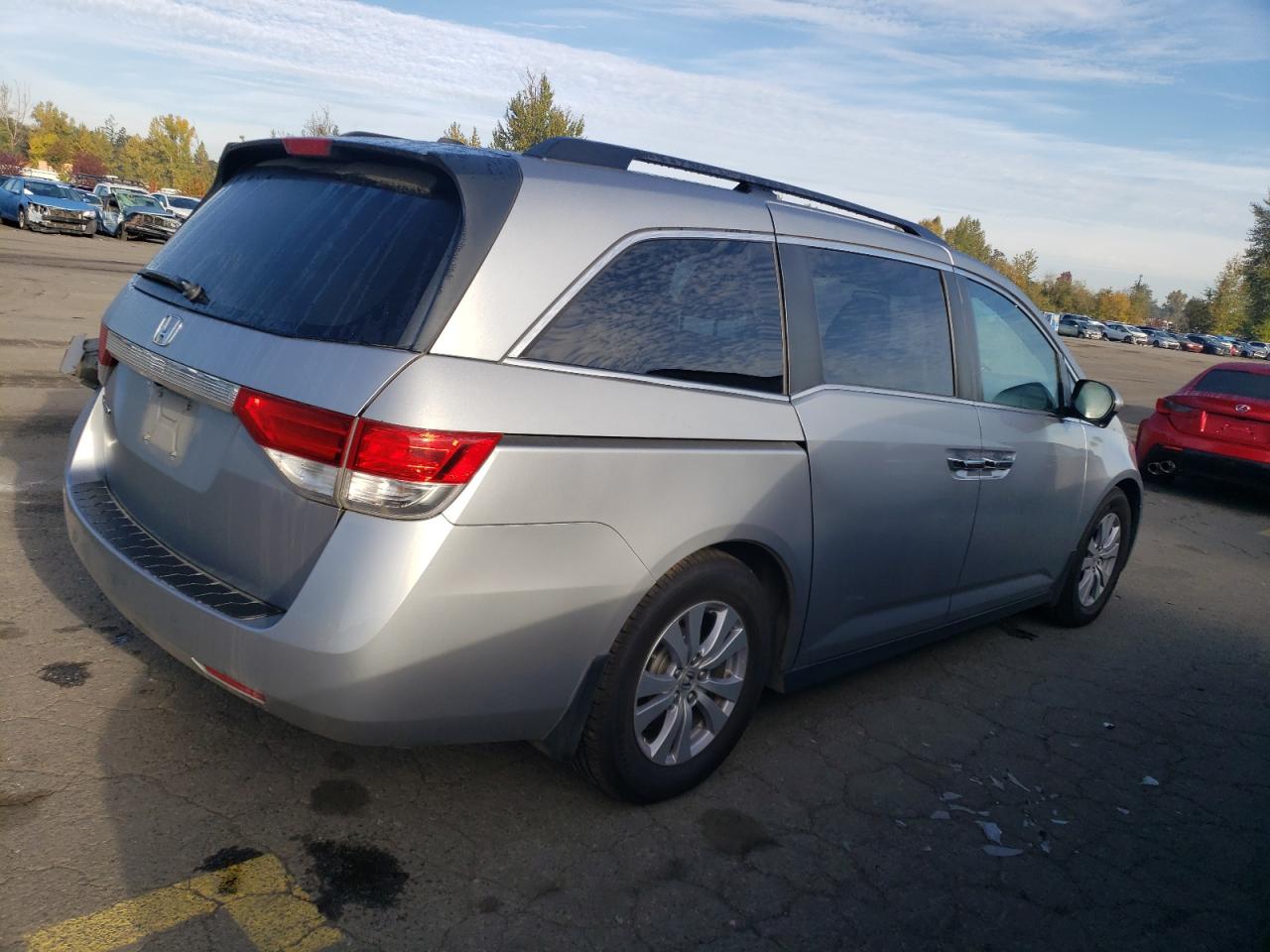 2016 Honda Odyssey VIN 5FNRL5H66GB164935 Copart auction photo, rear end damage thumbnail 3