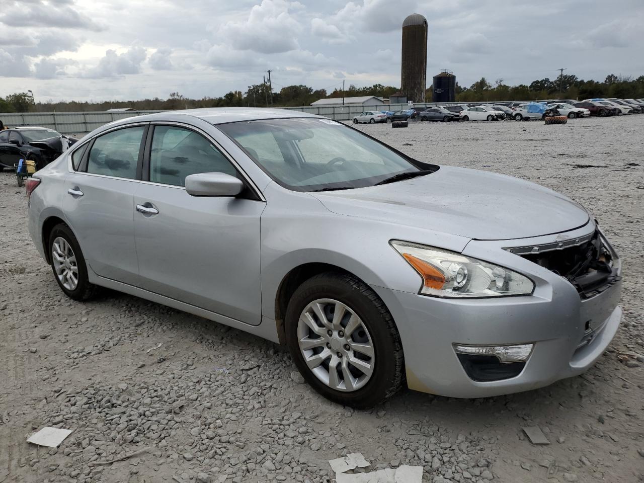 2015 Nissan Altima VIN 1N4AL3AP4FN342352 Copart auction photo, front end damage thumbnail 4