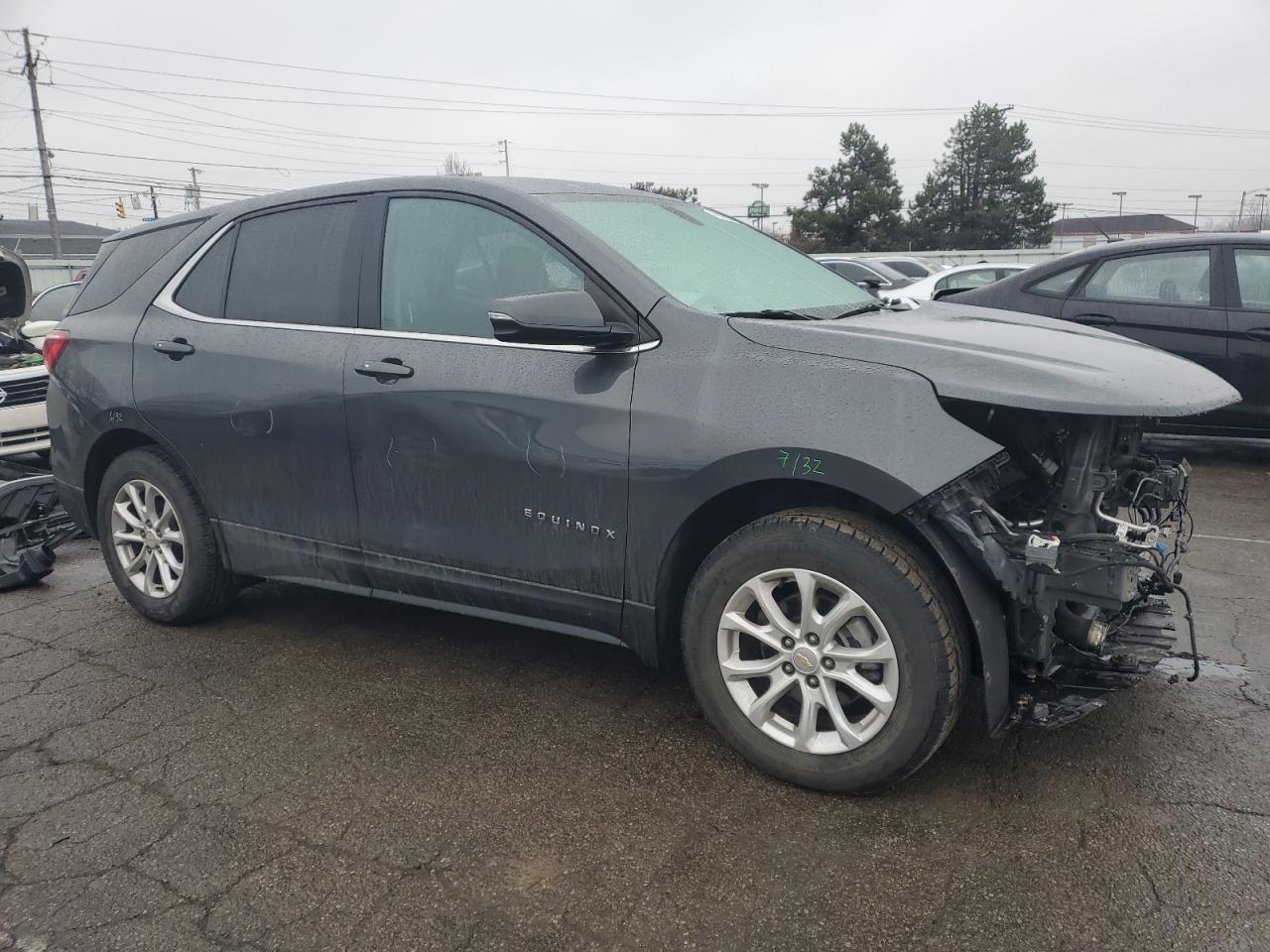2018 Chevrolet Equinox VIN 2GNAXSEV8J6338309 Copart auction photo, front end / mechanical damage thumbnail 4