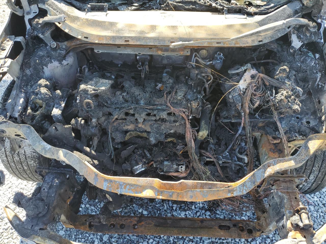 2013 Ford Escape VIN 1FMCU0J99DUC31715 Copart auction photo, burn - engine damage thumbnail 12