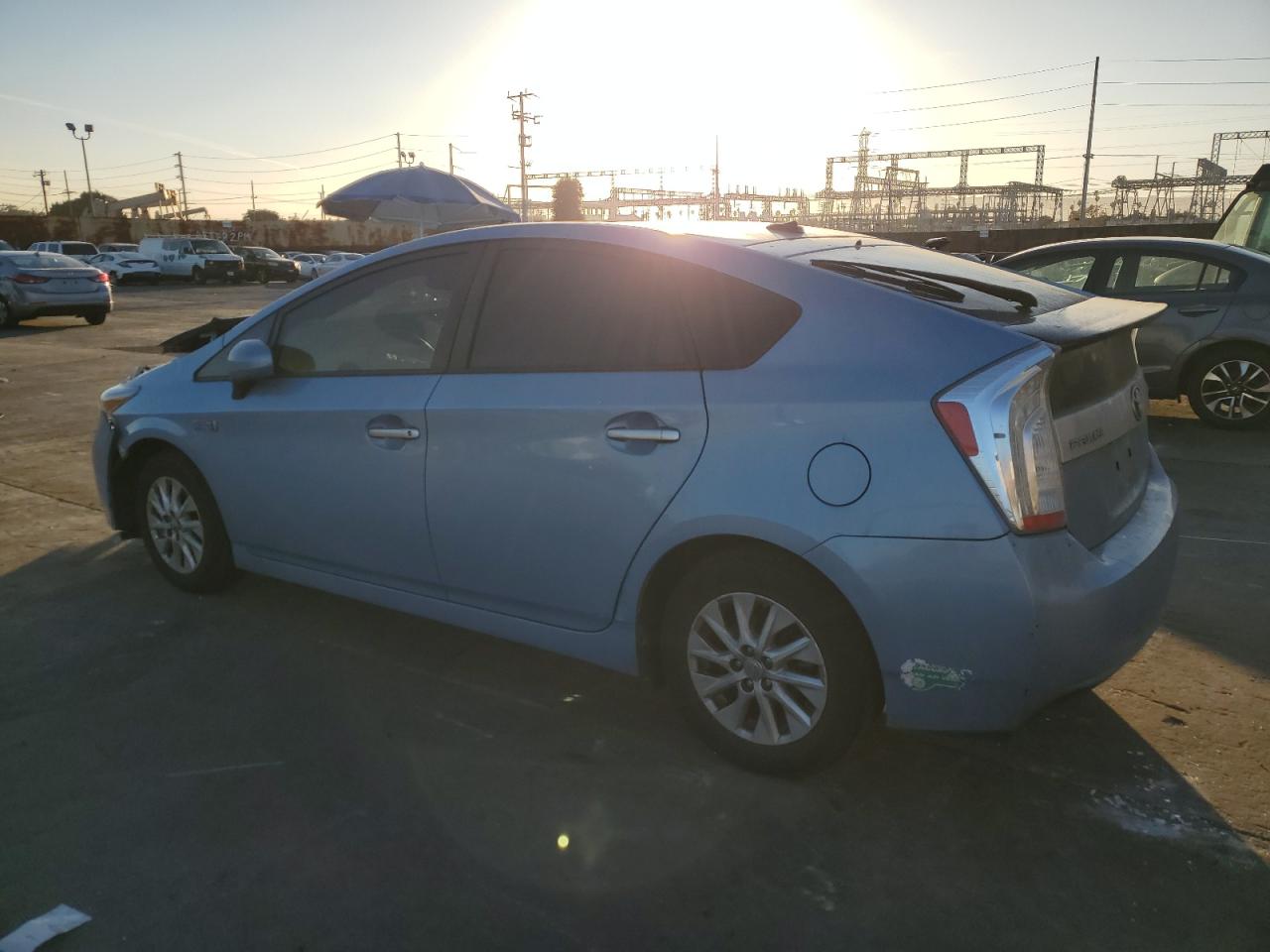 2014 Toyota Prius VIN JTDKN3DP1E3058739 Copart auction photo, front end damage thumbnail 2