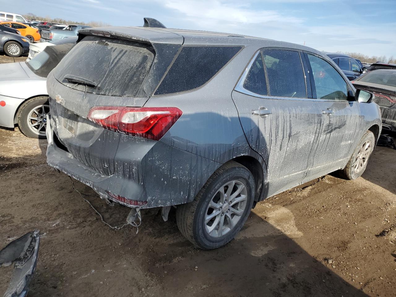 2018 Chevrolet Equinox VIN 3GNAXJEV8JL112065 Copart auction photo, rear end / minor dent/scratches damage thumbnail 3