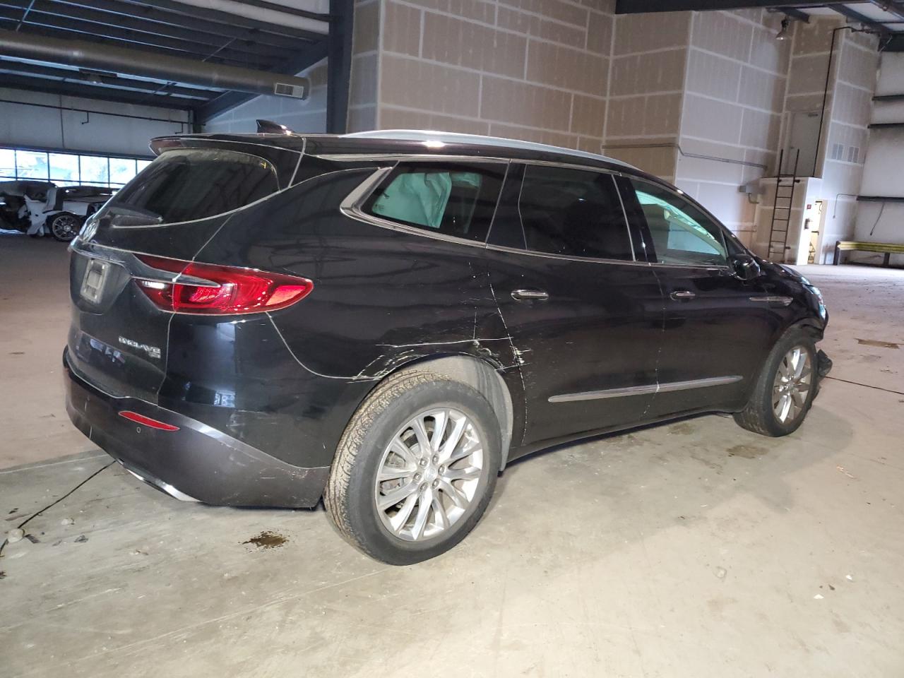 2018 Buick Enclave VIN 5GAEVAKW1JJ265117 Copart auction photo, side / front end damage thumbnail 3
