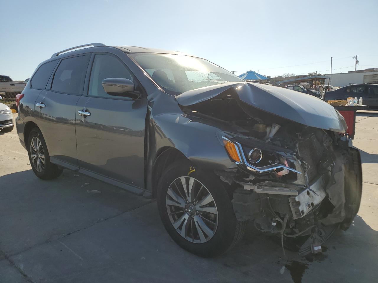 2019 Nissan Pathfinder VIN 5N1DR2MM5KC577006 Copart auction photo, front end damage thumbnail 4