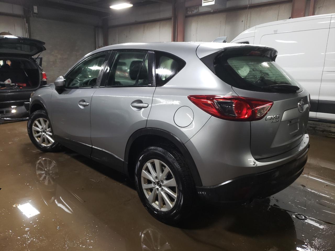 2014 Mazda CX-5 VIN JM3KE4BE8E0375319 Copart auction photo, front end damage thumbnail 2