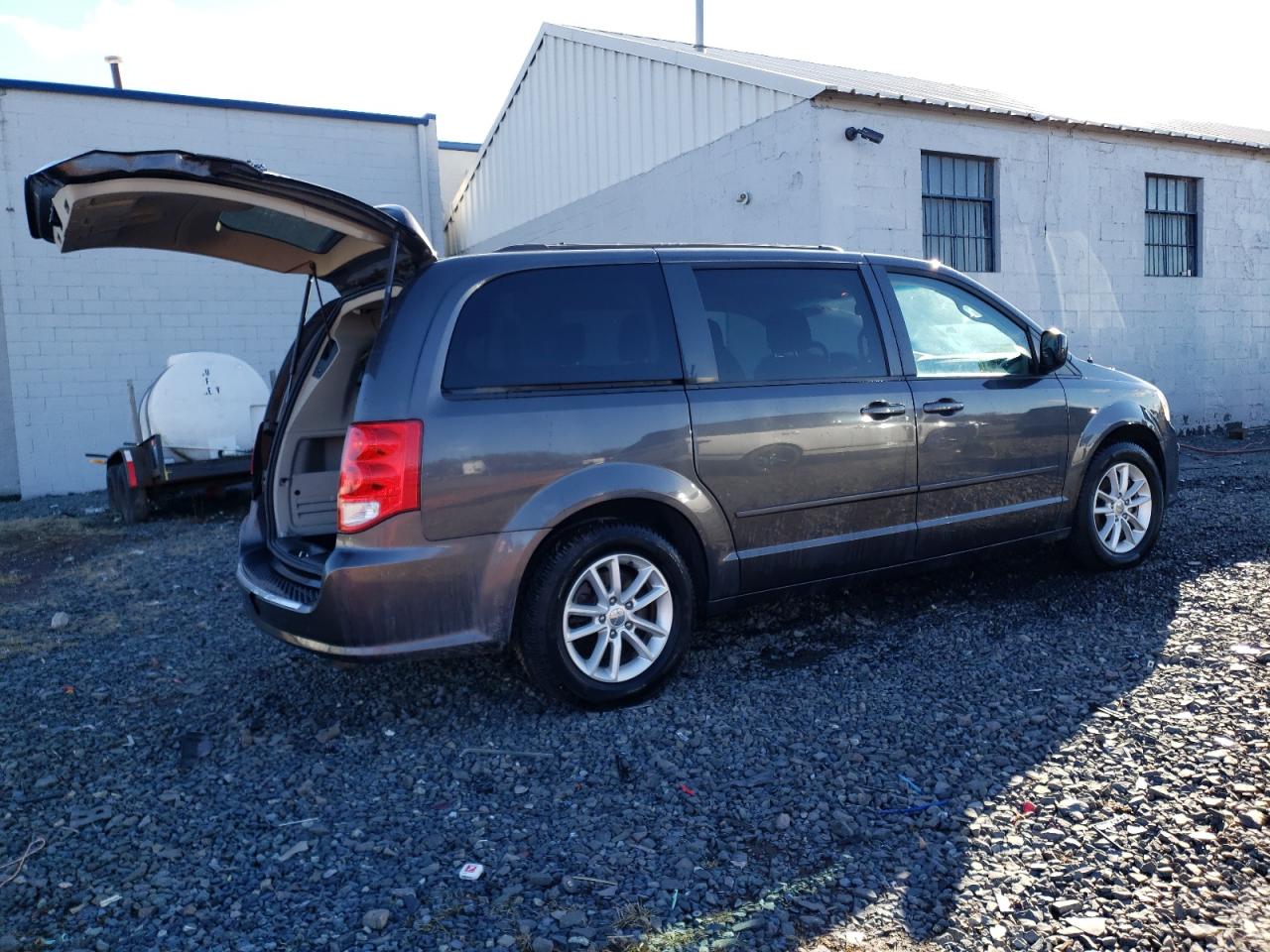2016 Dodge Caravan VIN 2C4RDGCG9GR346710 Copart auction photo, rear end damage thumbnail 3
