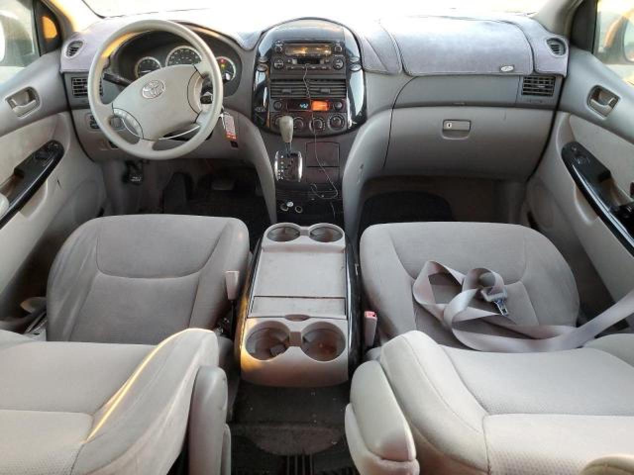 2004 Toyota Sienna VIN 5TDZA23C34S023958 Copart auction photo, minor dent/scratches damage thumbnail 8