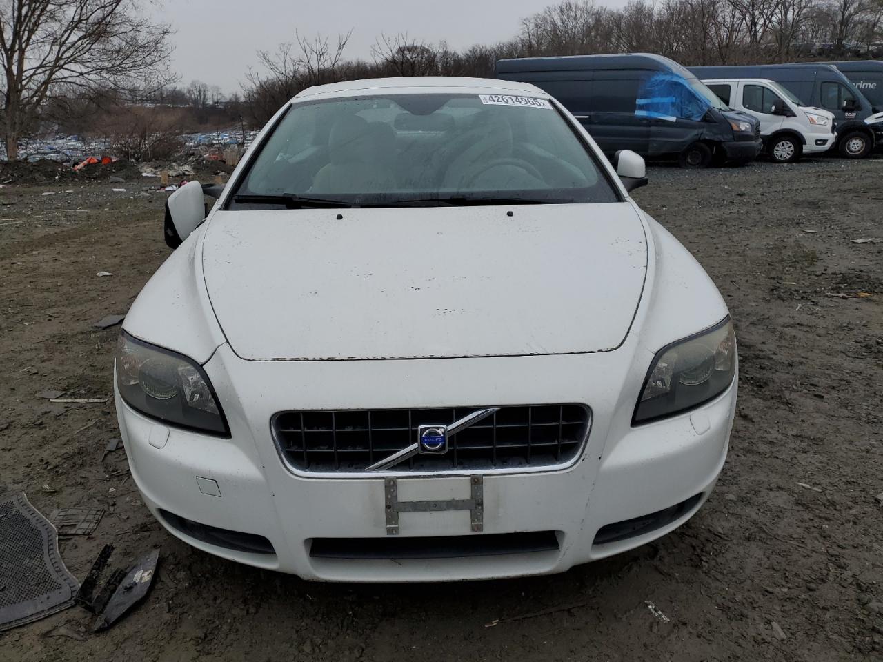 2010 Volvo C70 VIN YV1672MC4AJ091740 Copart auction photo, side / front end damage thumbnail 5