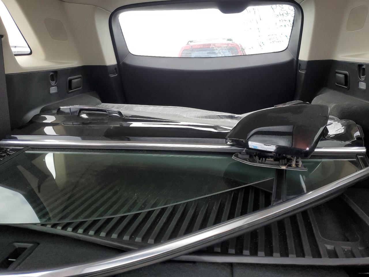 2019 Cadillac XT5 VIN 1GYKNDRS9KZ193845 Copart auction photo, front end / side damage thumbnail 10