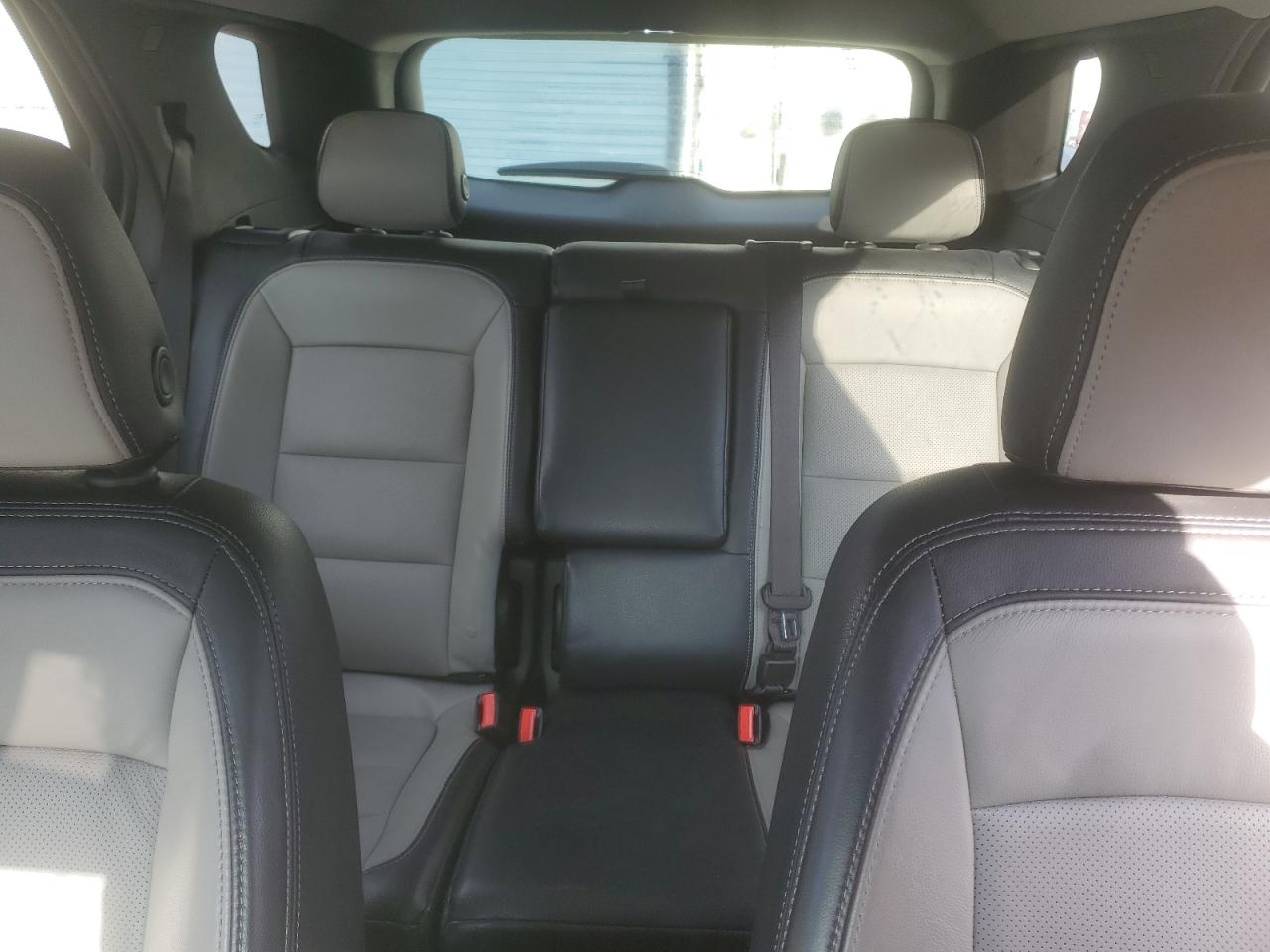 2020 Chevrolet Equinox VIN 3GNAXKEV8LS677611 Copart auction photo, front end / minor dent/scratches damage thumbnail 10