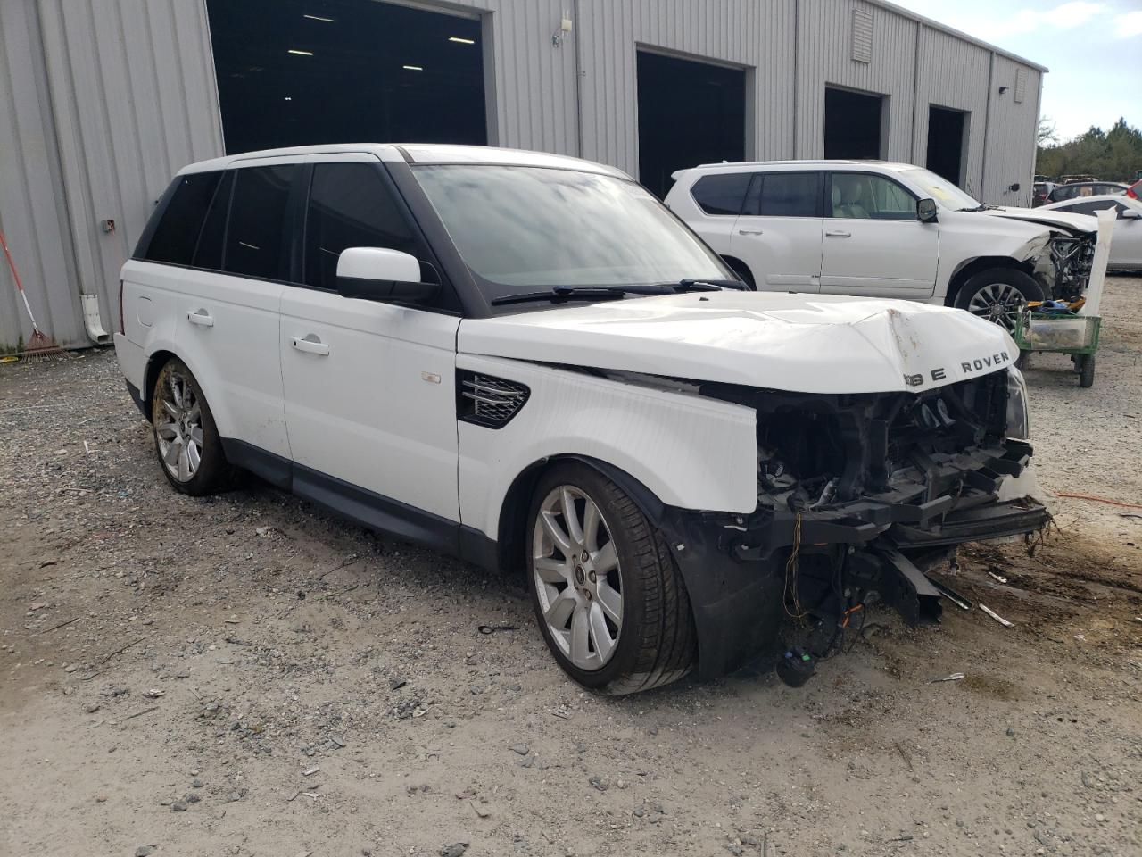 2013 Land Rover Range Rover VIN SALSK2D45DA784406 Copart auction photo, front end / rear end damage thumbnail 4