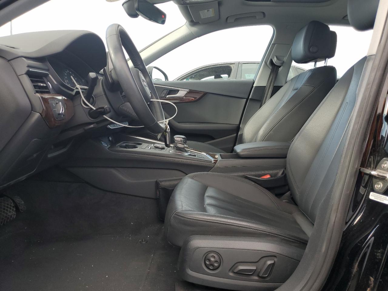 2019 Audi A4 VIN WAUDNAF49KN019202 Copart auction photo, front end damage thumbnail 7
