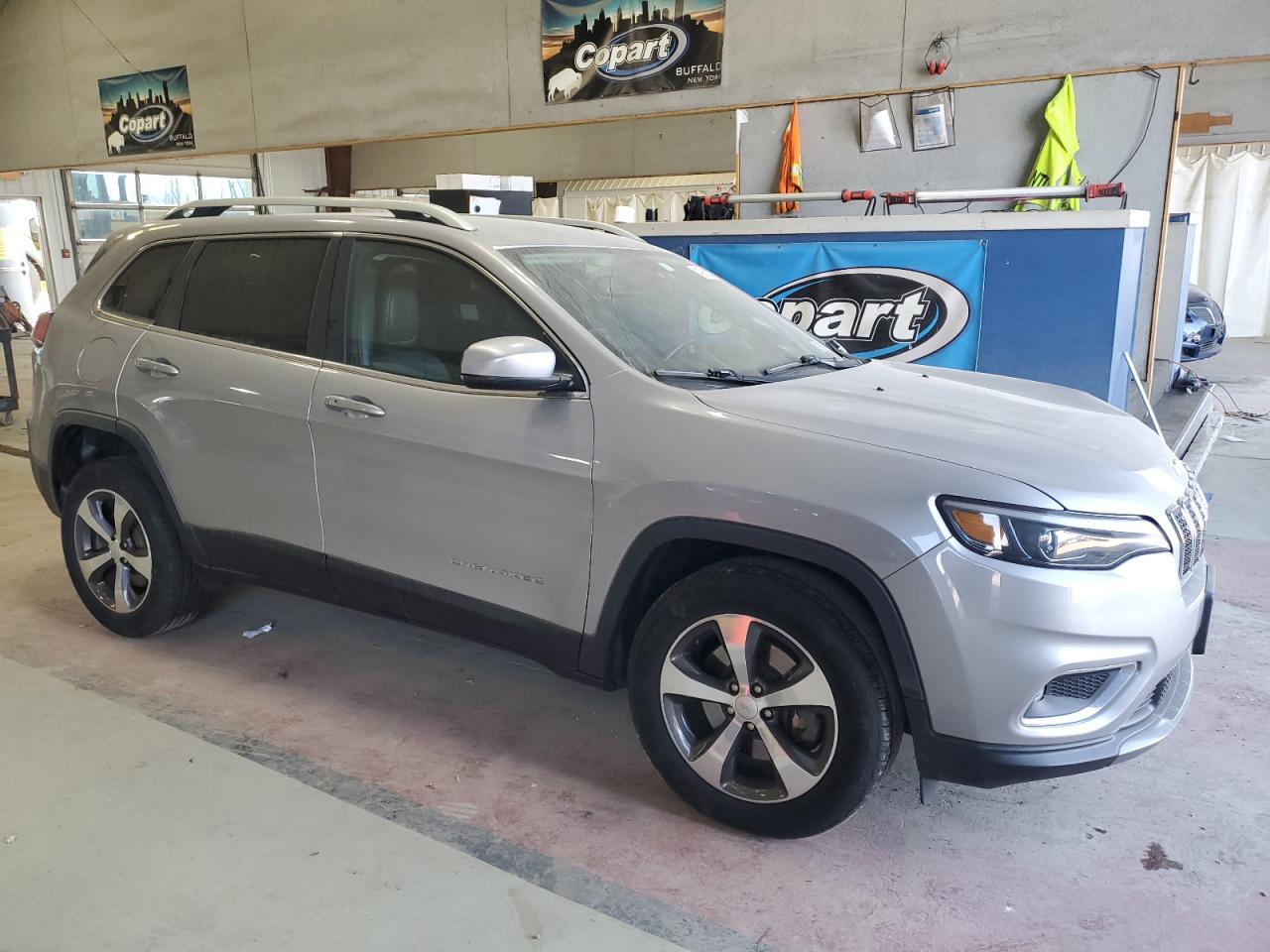 2020 Jeep Grand Cherokee VIN 1C4PJMDX6LD521067 Copart auction photo, front end damage thumbnail 4
