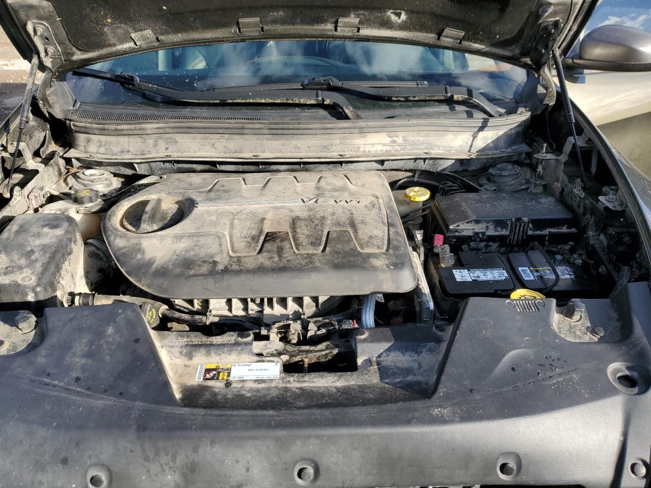 2015 Jeep Cherokee VIN 1C4PJMBS5FW593975 Copart auction photo, mechanical / side damage thumbnail 12