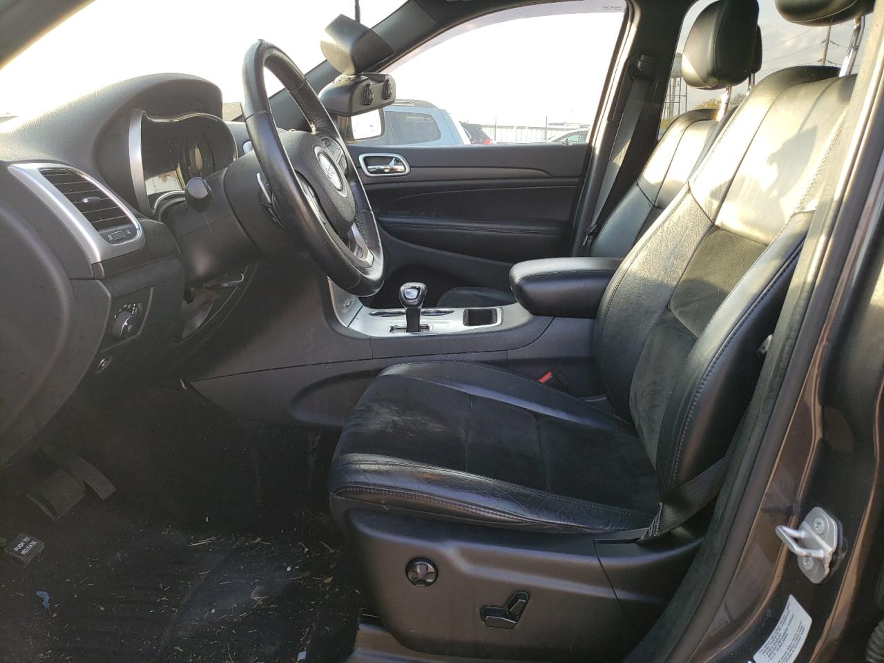2015 Jeep Grand Cherokee VIN 1C4RJFAG2FC235137 Copart auction photo, front end damage thumbnail 7