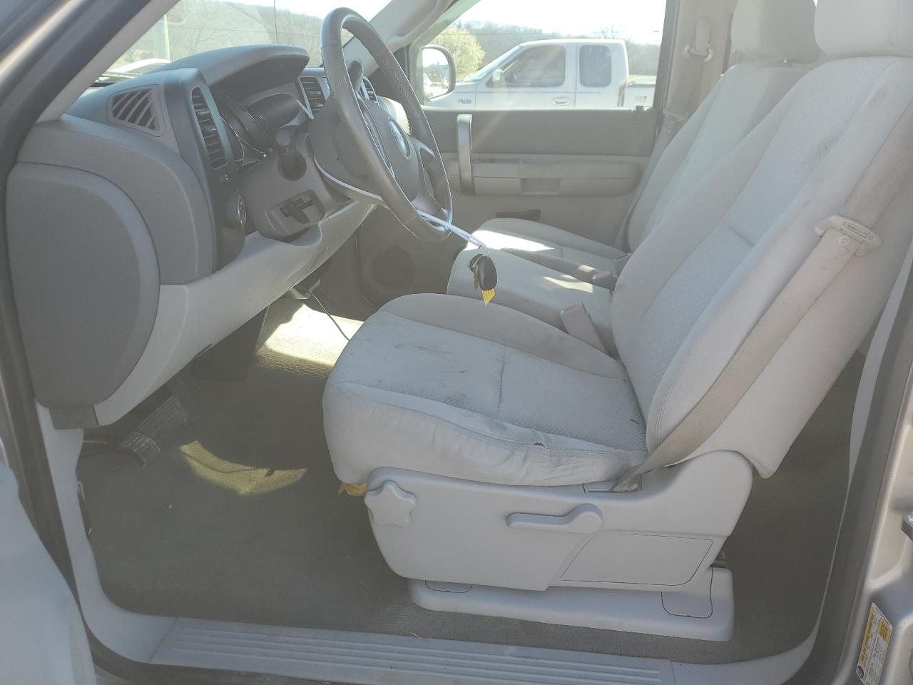 2007 GMC Sierra VIN 2GTEC13C771598465 Copart auction photo, side damage thumbnail 7