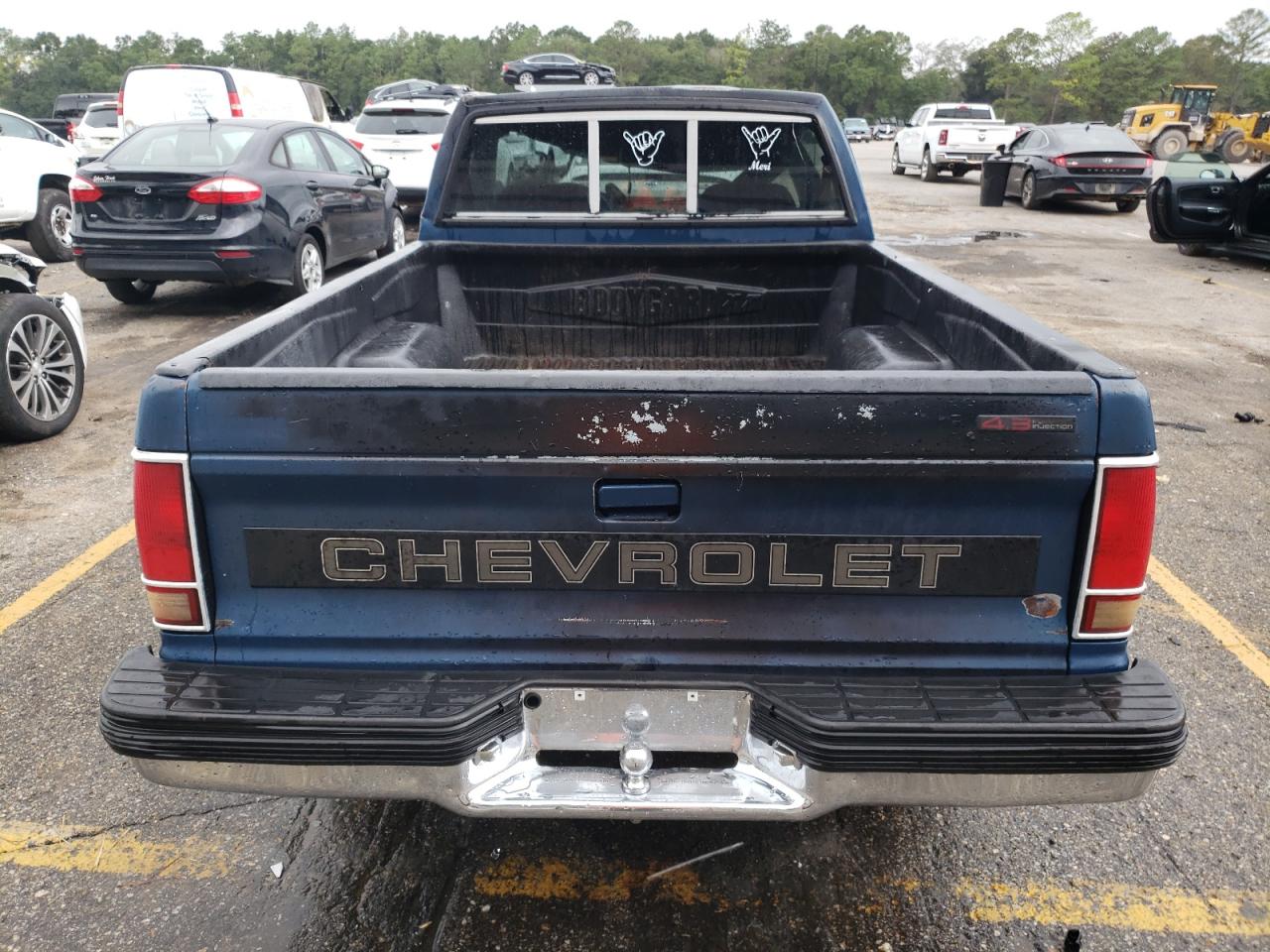 1991 Chevrolet S-10 Pickup VIN 1GCCS14Z2M8281165 Copart auction photo, rollover damage thumbnail 6