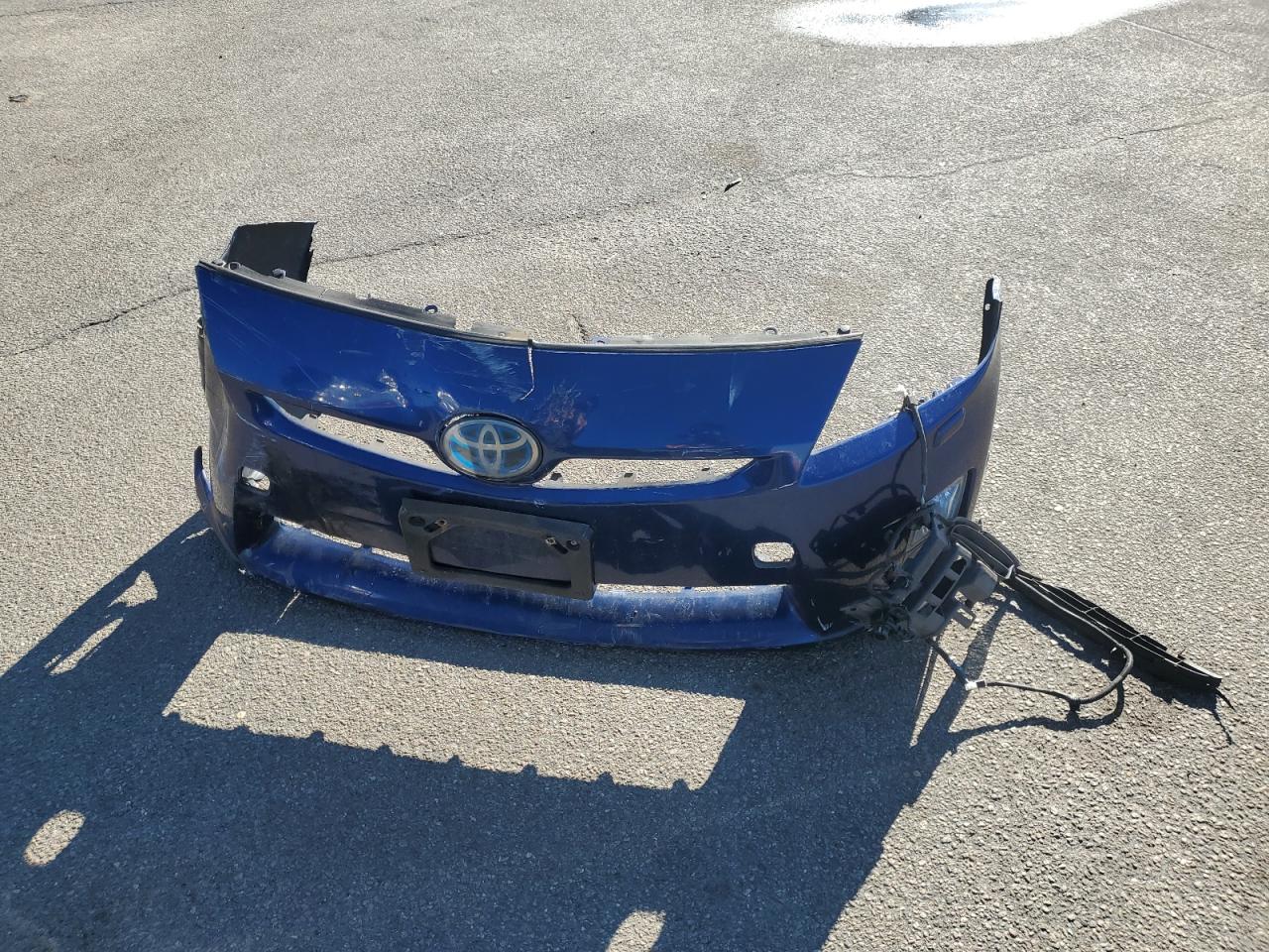 2011 Toyota Prius VIN JTDKN3DU7B0319455 Copart auction photo, front end / minor dent/scratches damage thumbnail 14