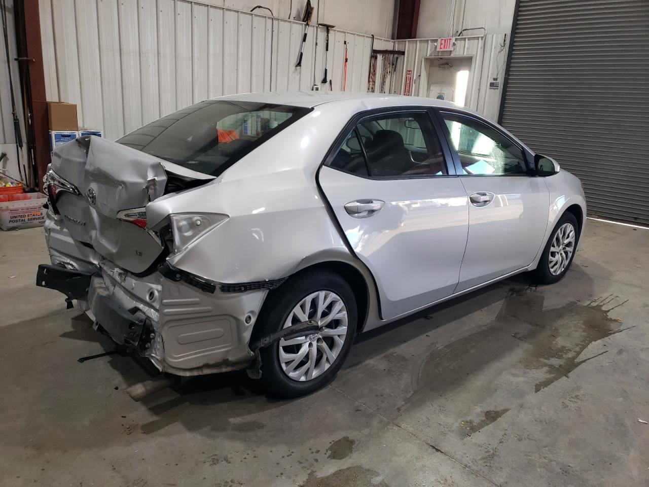 2019 Toyota Corolla VIN 5YFBURHE3KP898099 Copart auction photo, rear end damage thumbnail 3