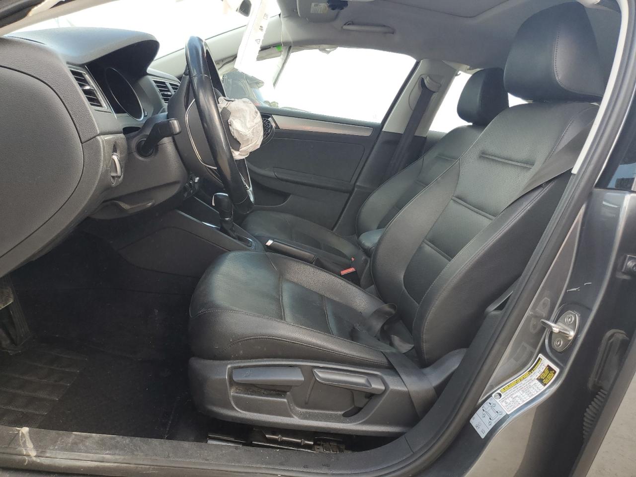 2018 Volkswagen Jetta VIN 3VWDB7AJ8JM247466 Copart auction photo, front end / minor dent/scratches damage thumbnail 7