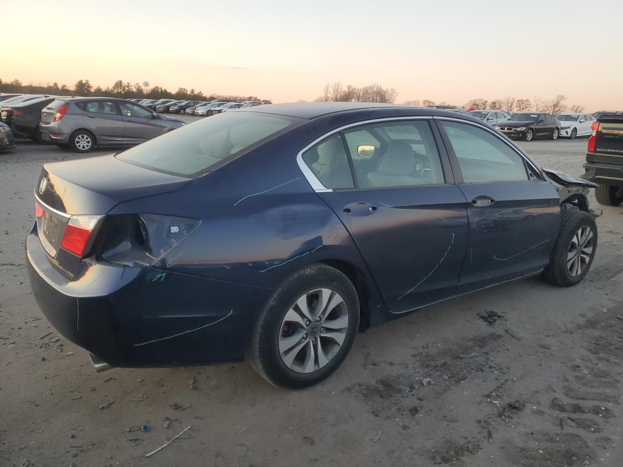 2015 Honda Accord VIN 1HGCR2F32FA145433 Copart auction photo, all over damage thumbnail 3