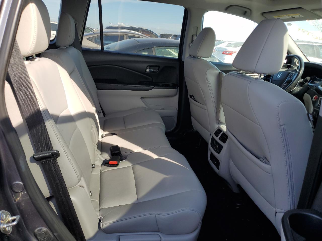 2017 Honda Pilot VIN 5FNYF6H58HB093254 Copart auction photo, top/roof / front end damage thumbnail 11