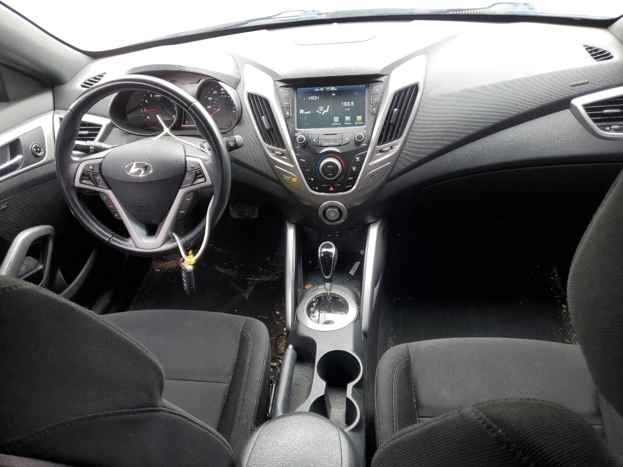 2017 Hyundai Veloster VIN KMHTC6AD6HU317967 Copart auction photo, side / minor dent/scratches damage thumbnail 8