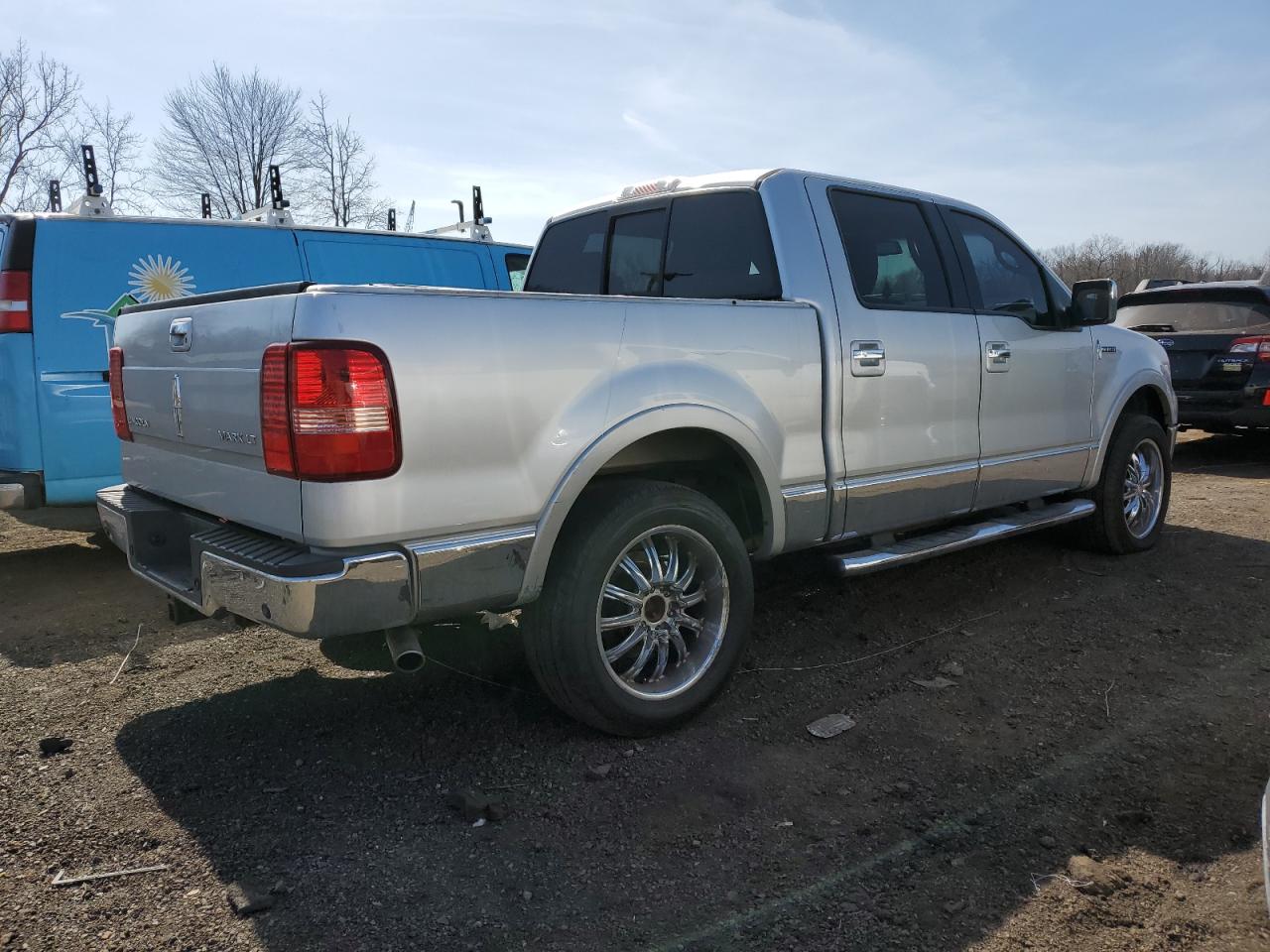 2006 Lincoln Mark LT VIN 5LTPW18516FJ22274 Copart auction photo, side damage thumbnail 3