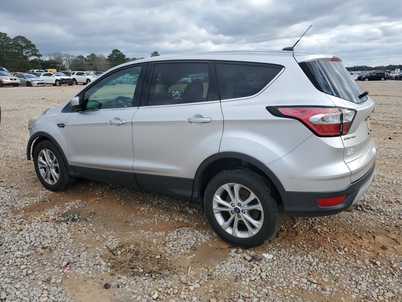 2017 Ford Escape VIN 1FMCU0GD7HUC19614 Copart auction photo, front end damage thumbnail 2