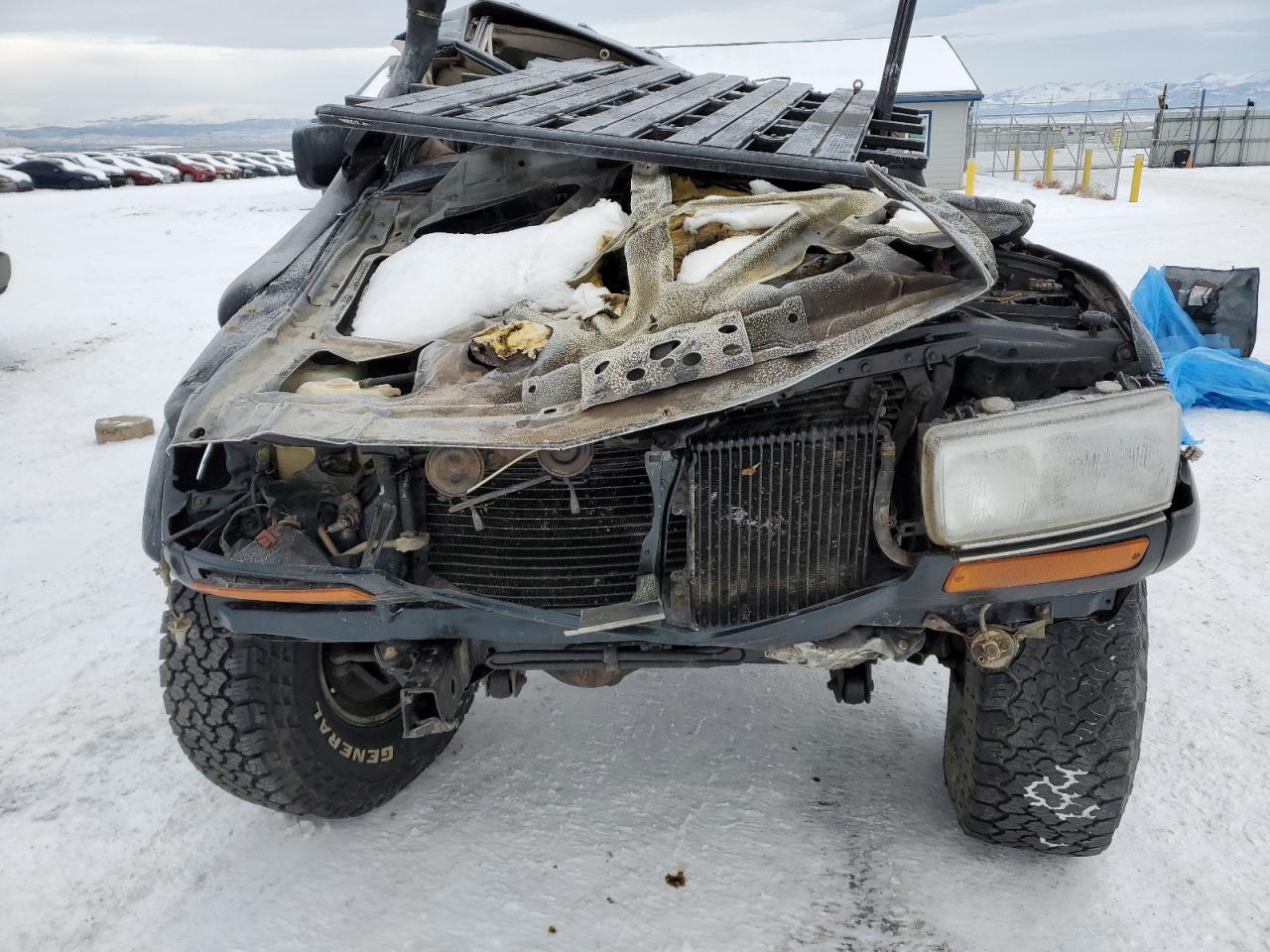 1996 Toyota Land Cruiser VIN JT3HJ85J7T0133329 Copart auction photo, all over / mechanical damage thumbnail 13