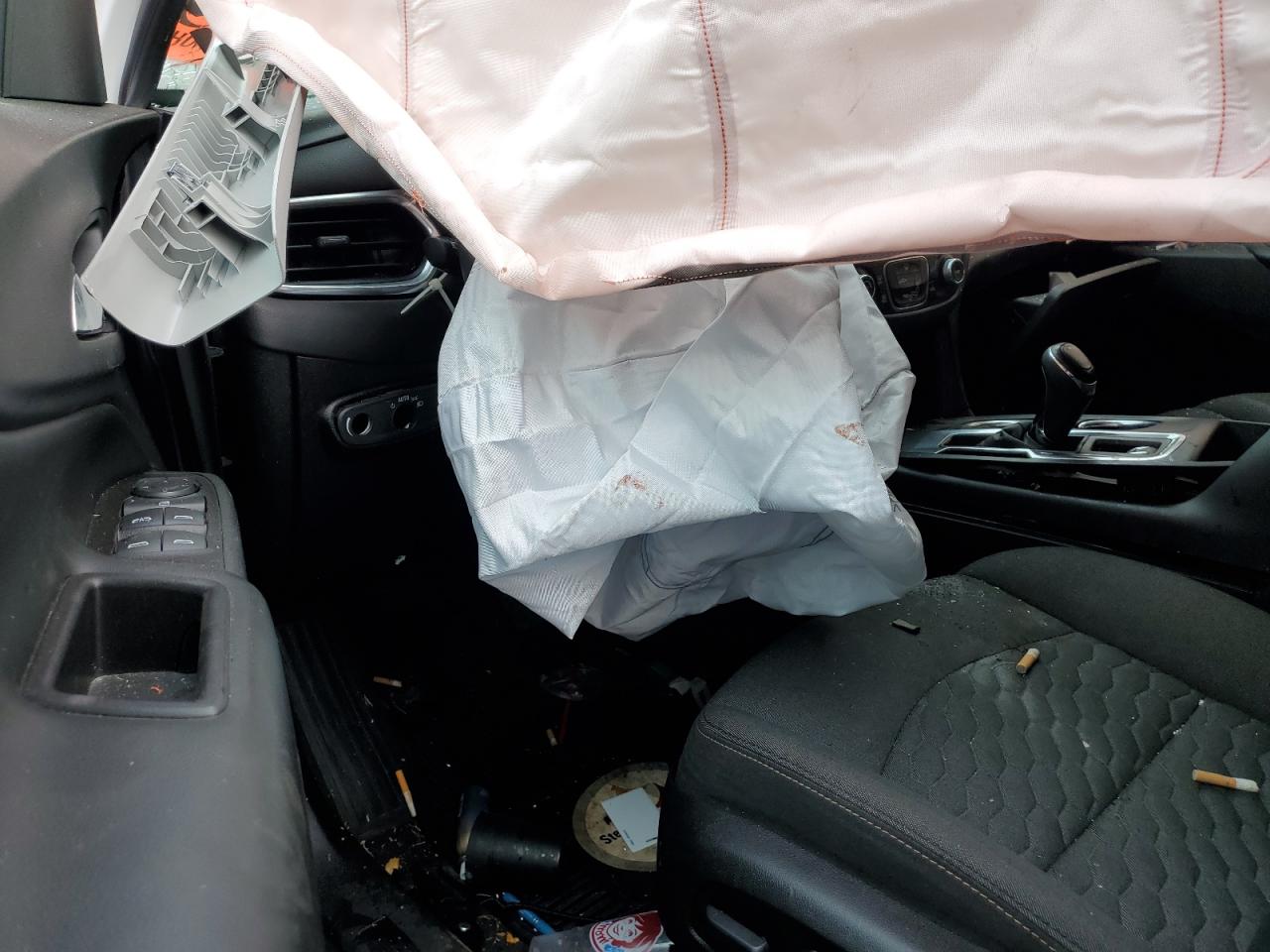 2019 Chevrolet Equinox VIN 2GNAXKEVXK6126951 Copart auction photo, front end damage thumbnail 8