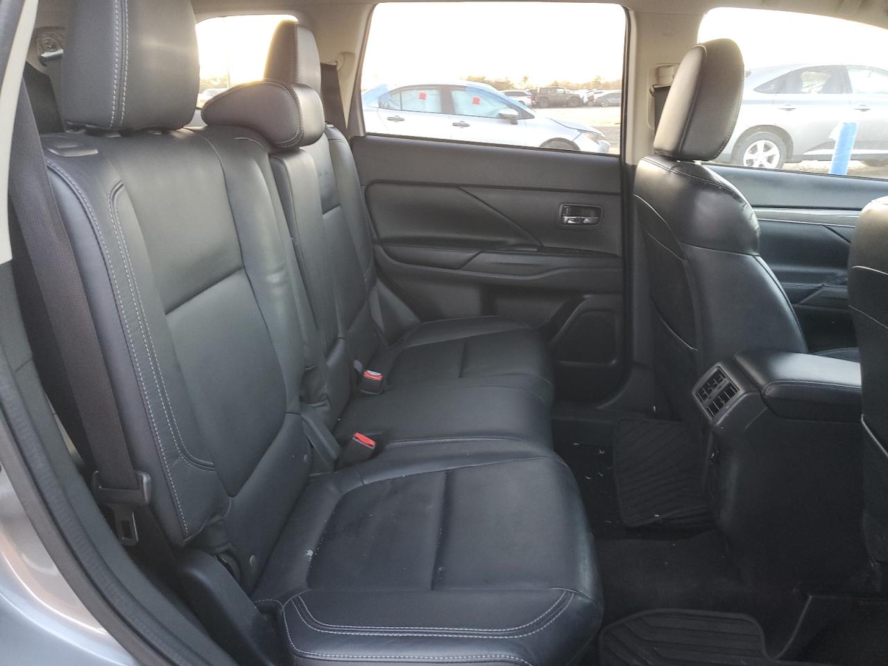 2019 Mitsubishi Outlander VIN JA4AZ3A33KZ004508 Copart auction photo, side damage thumbnail 11