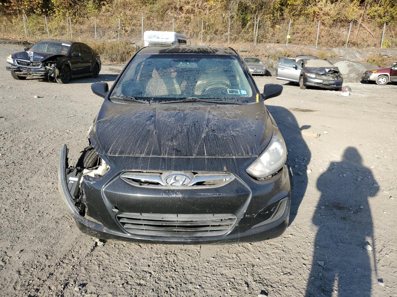 2013 Hyundai Accent VIN KMHCT4AE7DU394872 Copart auction photo, front end / minor dent/scratches damage thumbnail 5